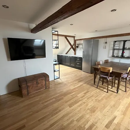 Muv Apartment *